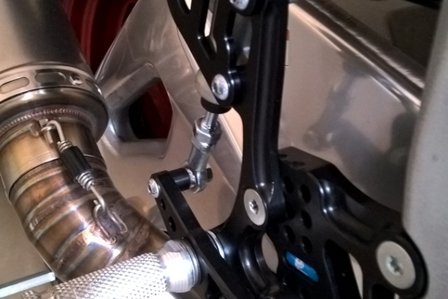 Rear set Aprilia RSV4 (Factory/R) APRC ABS (2013-2016)