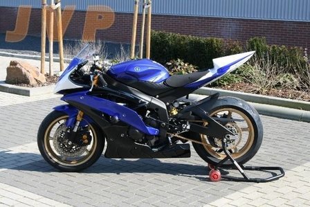 YAMAHA YZF R6 2009 - circuit