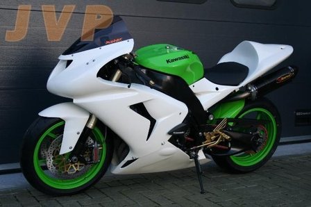 Kawasaki ZX-10R 2006 - circuit