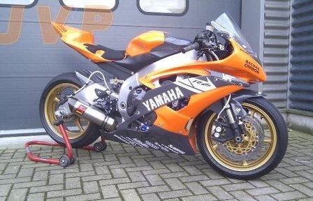 Yamaha R6 2009-circuit