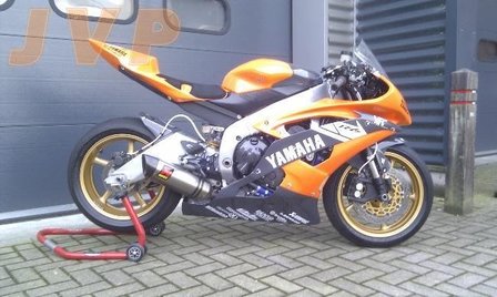 Yamaha R6 2009-circuit