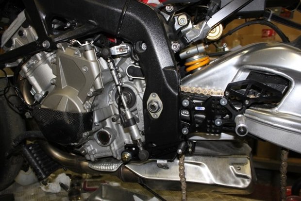 Rear Set BMW S1000RR (2009-2014) met reverse shifting