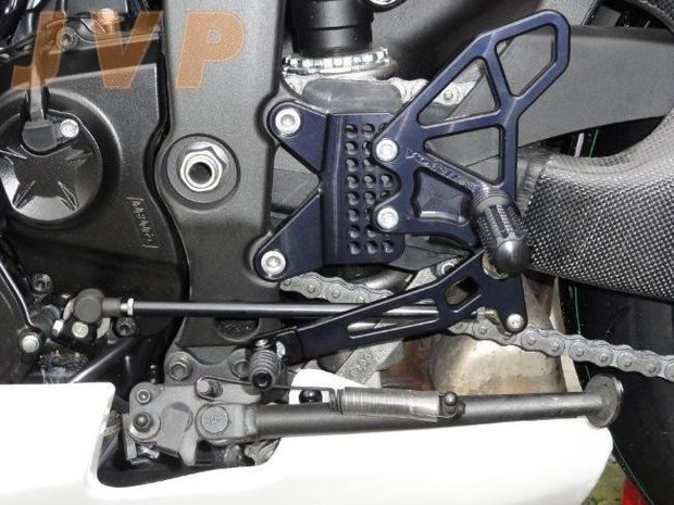Kawasaki ZX6R 2010 - circuit 