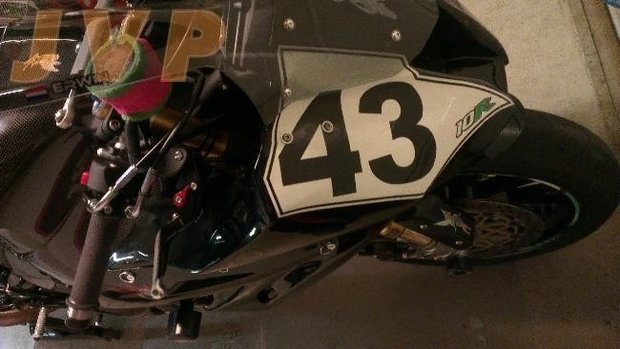 Kawasaki ZX10R ABS 2011-circuit