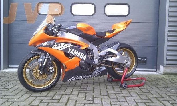 Yamaha R6 2009-circuit