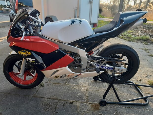 In opdracht te verkopen: Honda NSF100